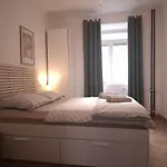 Outdoor New Apartman Blizko Centra